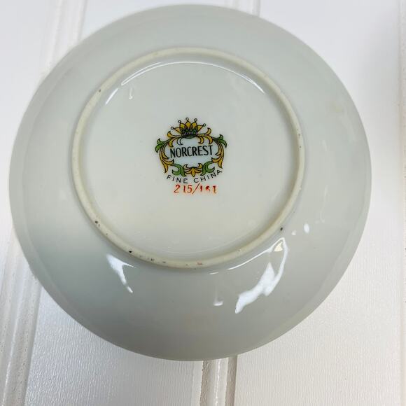 Norcrest Purple Floral Demitasse Cup 2" 215/161 - Picture 6 of 7